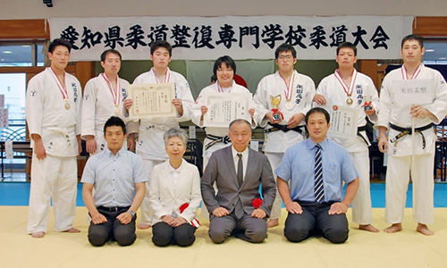 学生大会優勝：米田柔整